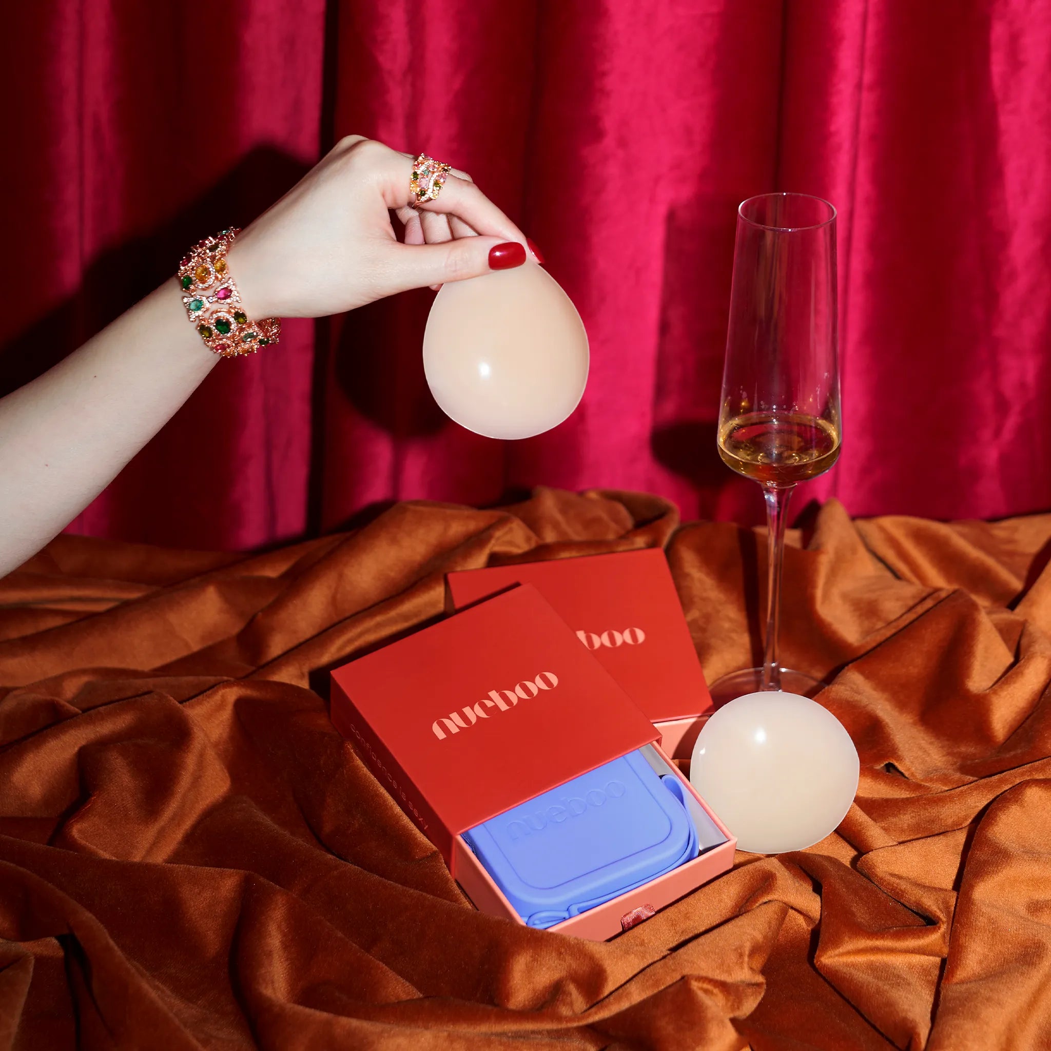 Nipple Ninjas: Non Adhesive Nipple Covers